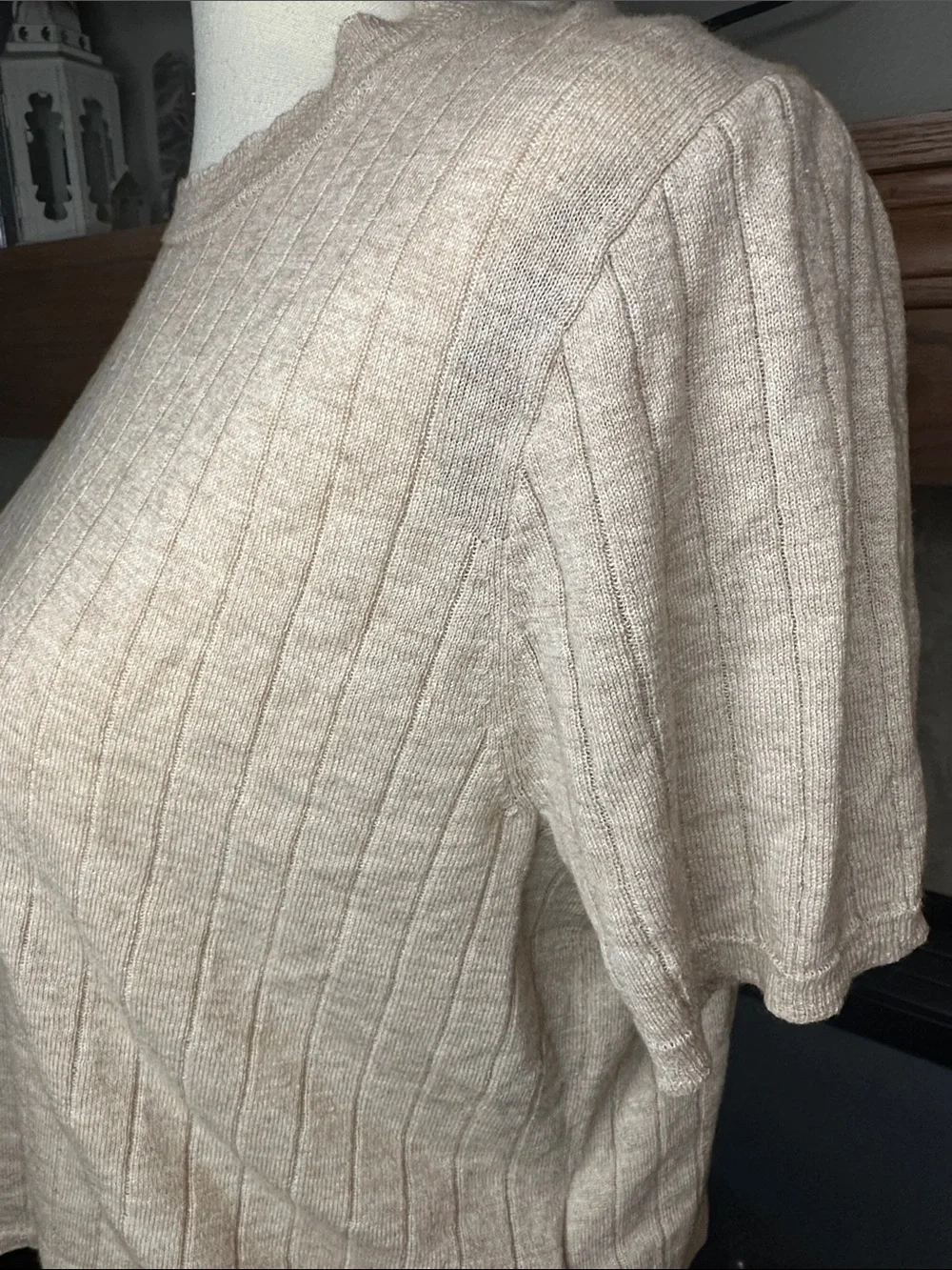 J. Crew 85% SILK Blend Beige Short-Sleeve Knit Sweater Top Size Large